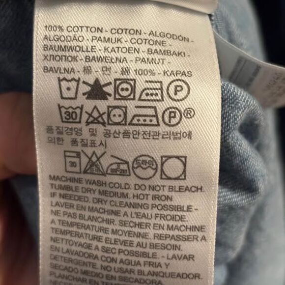 Levi’s Boyfriend Denim Button Up Collared Long Sleeve Top size Small - Picture 10 of 10